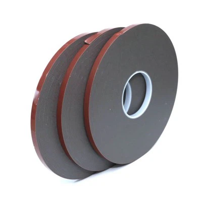 Acrilico in schiuma a doppio lato